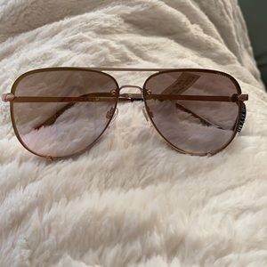 Women’s Quay sunglasses